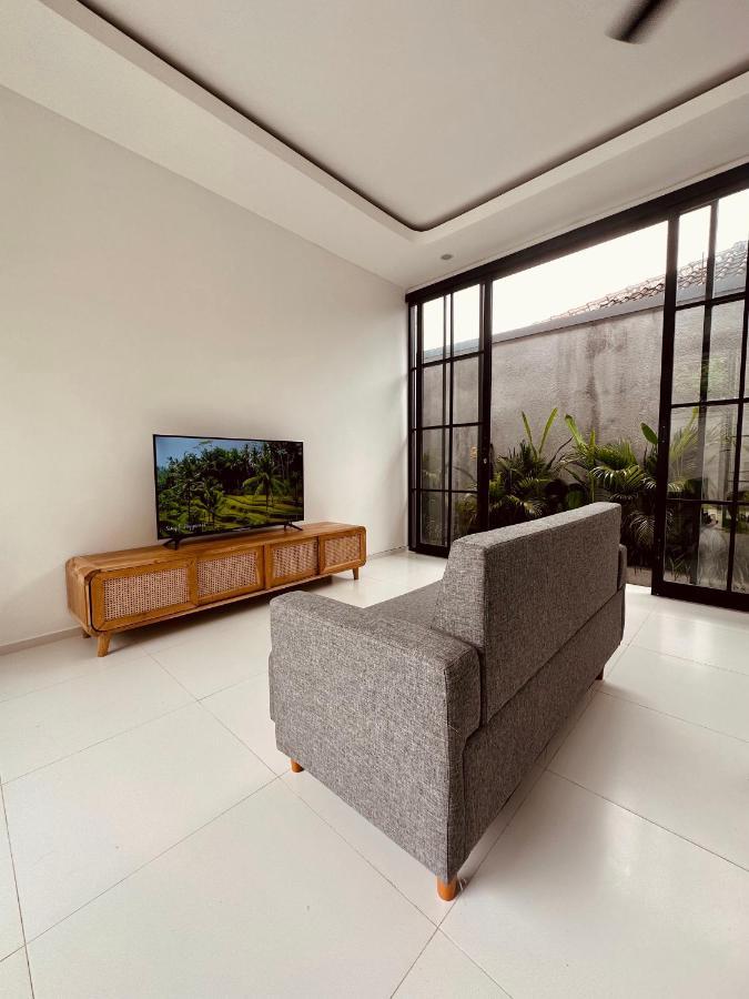 Emma'S Villa Seminyak  Exterior photo